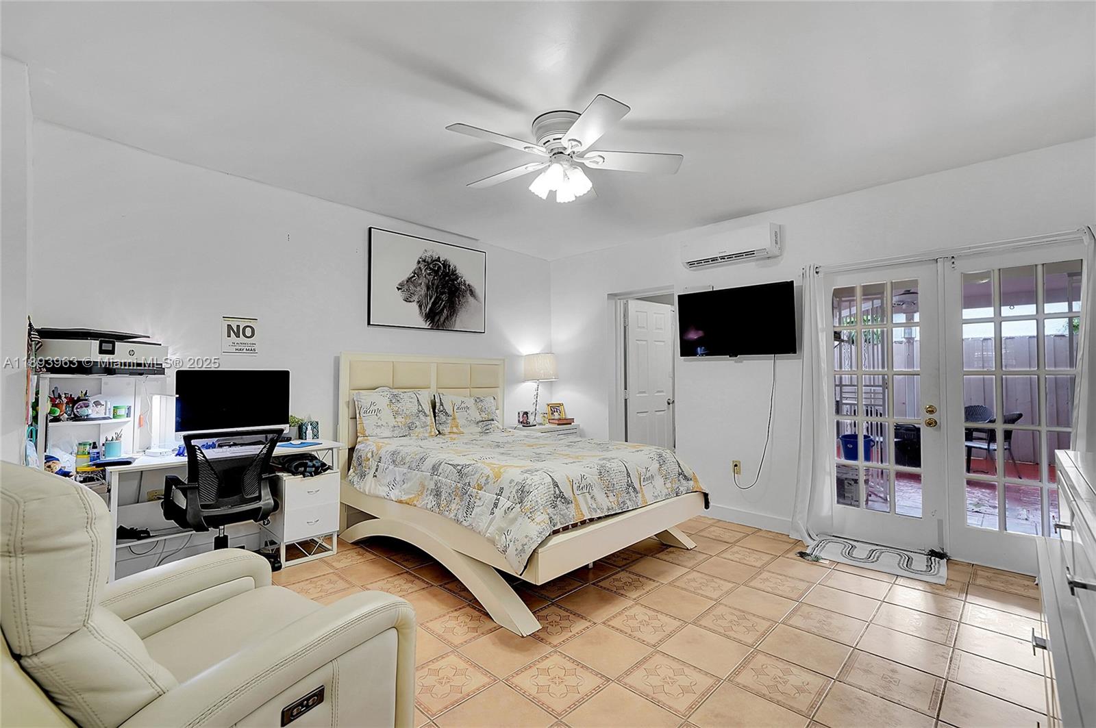 BRADLEY ESTATES - Residential