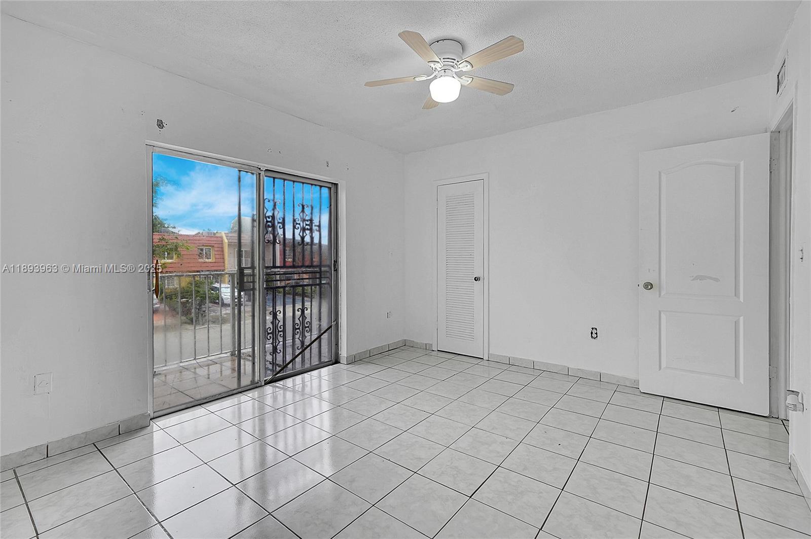 BRADLEY ESTATES - Residential