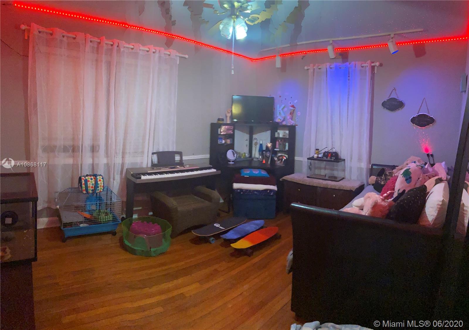 CORAL GABLES COUNTRY CLUB - Residential Lease