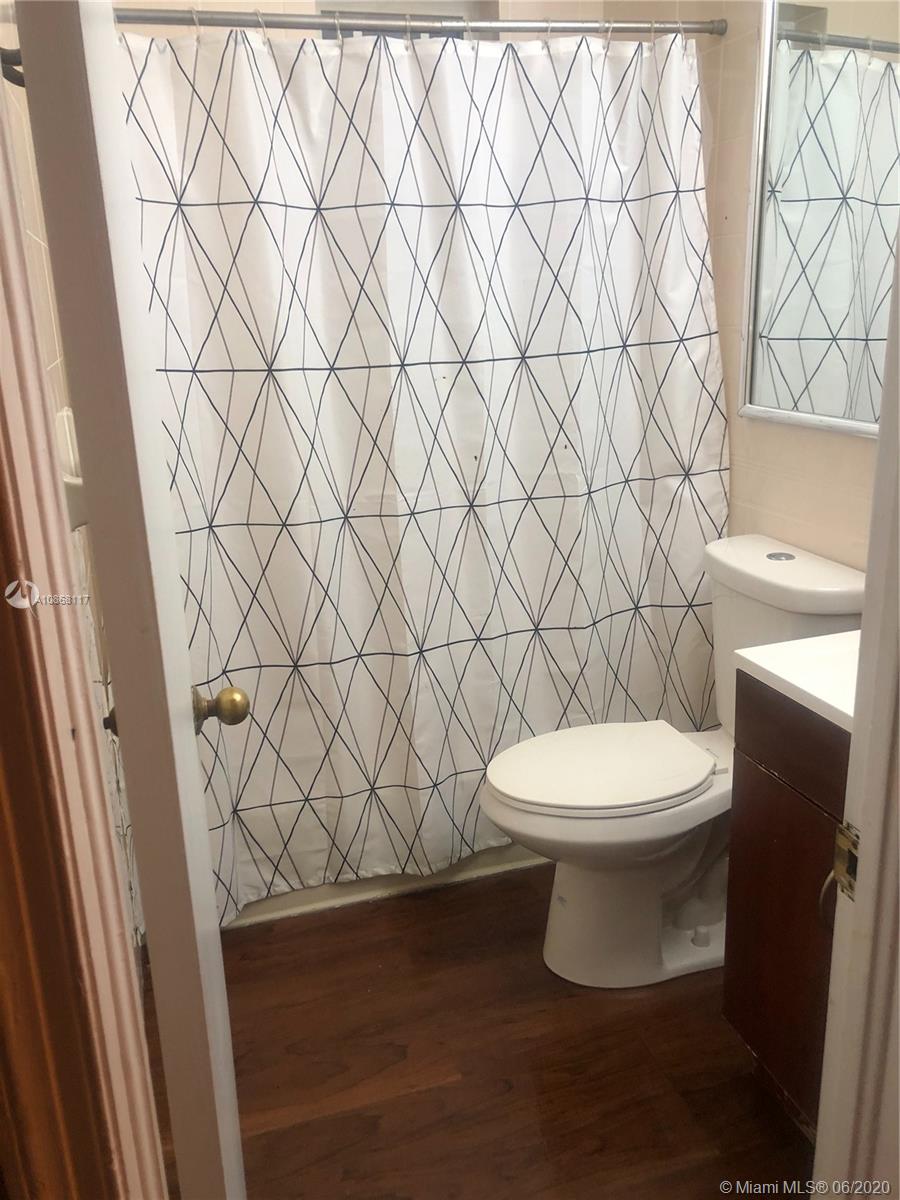 CORAL GABLES COUNTRY CLUB - Residential Lease