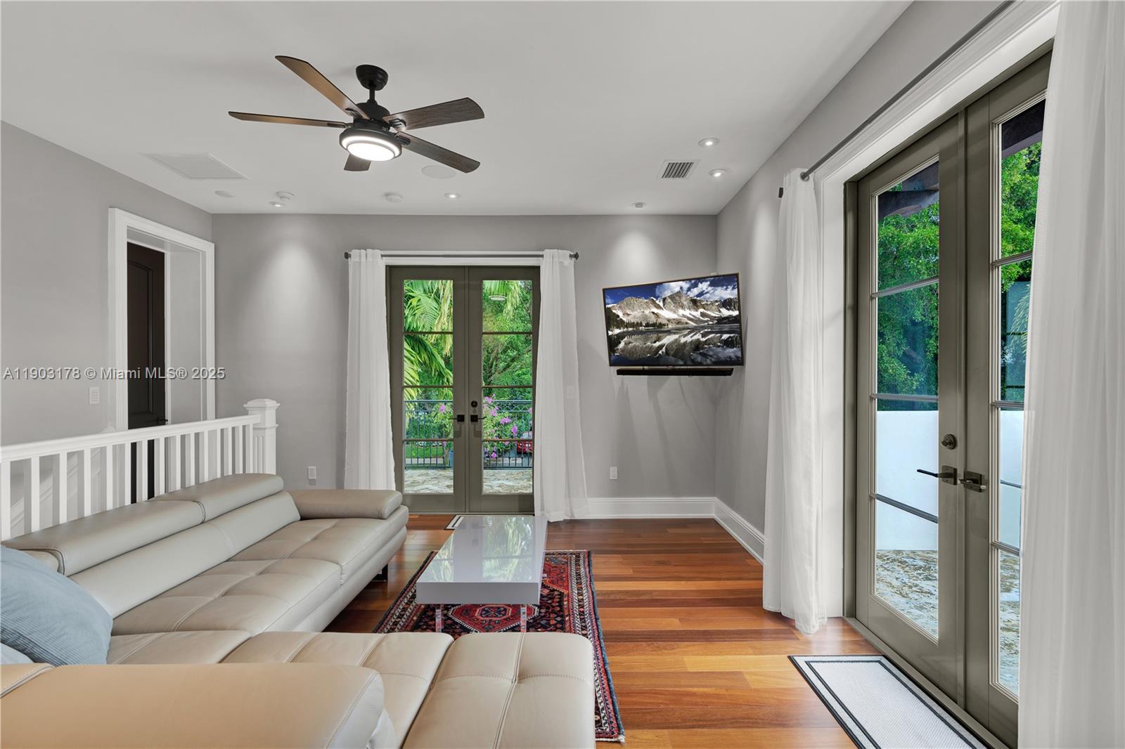 CORAL GABLES C C SEC 3 - Residential