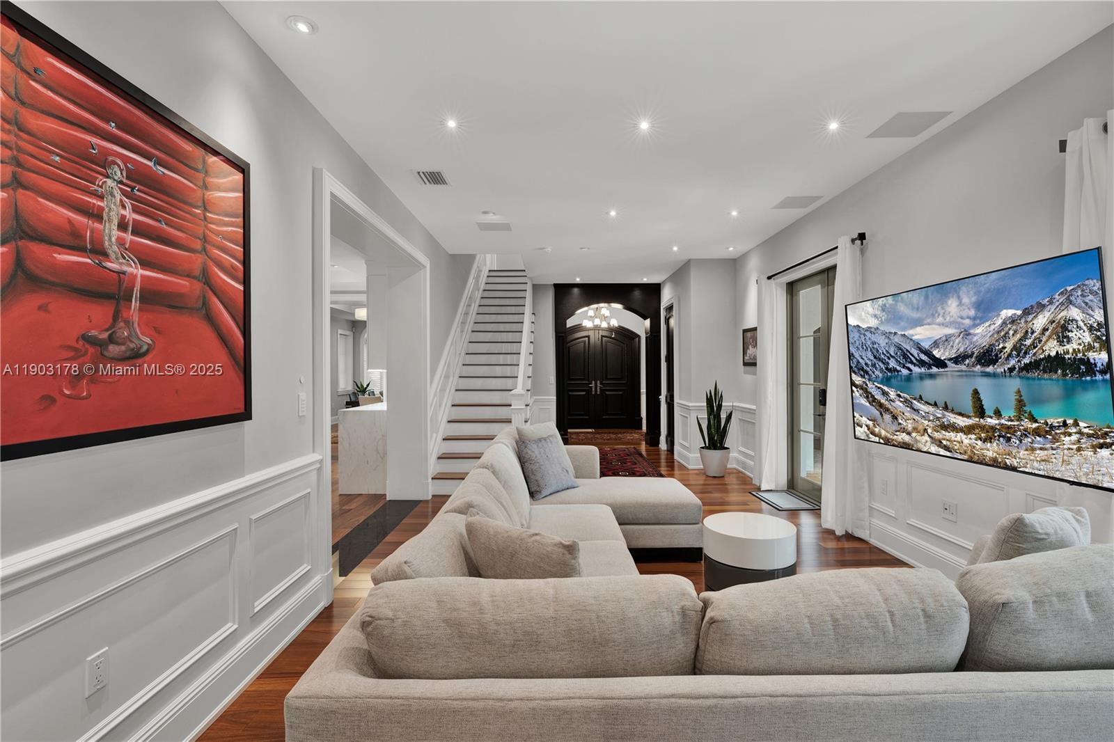 CORAL GABLES C C SEC 3 - Residential