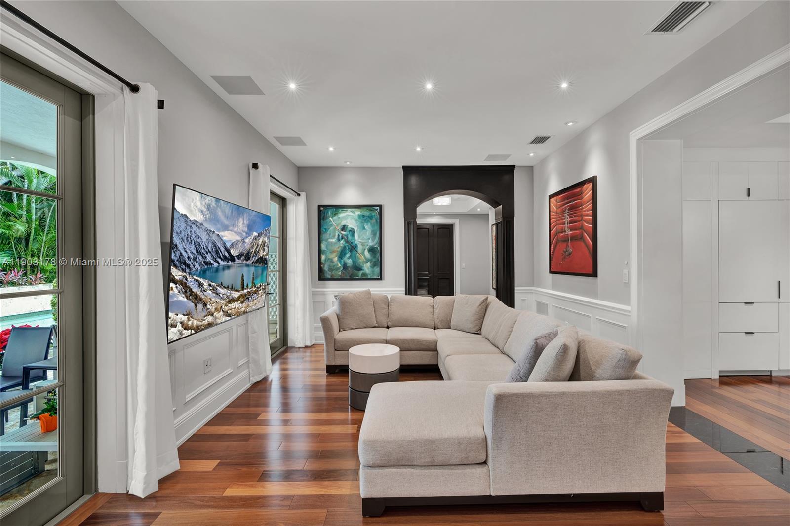 CORAL GABLES C C SEC 3 - Residential