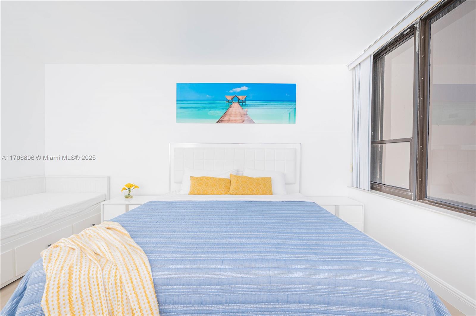 ALEXANDER TOWERS CONDO - Residential Lease