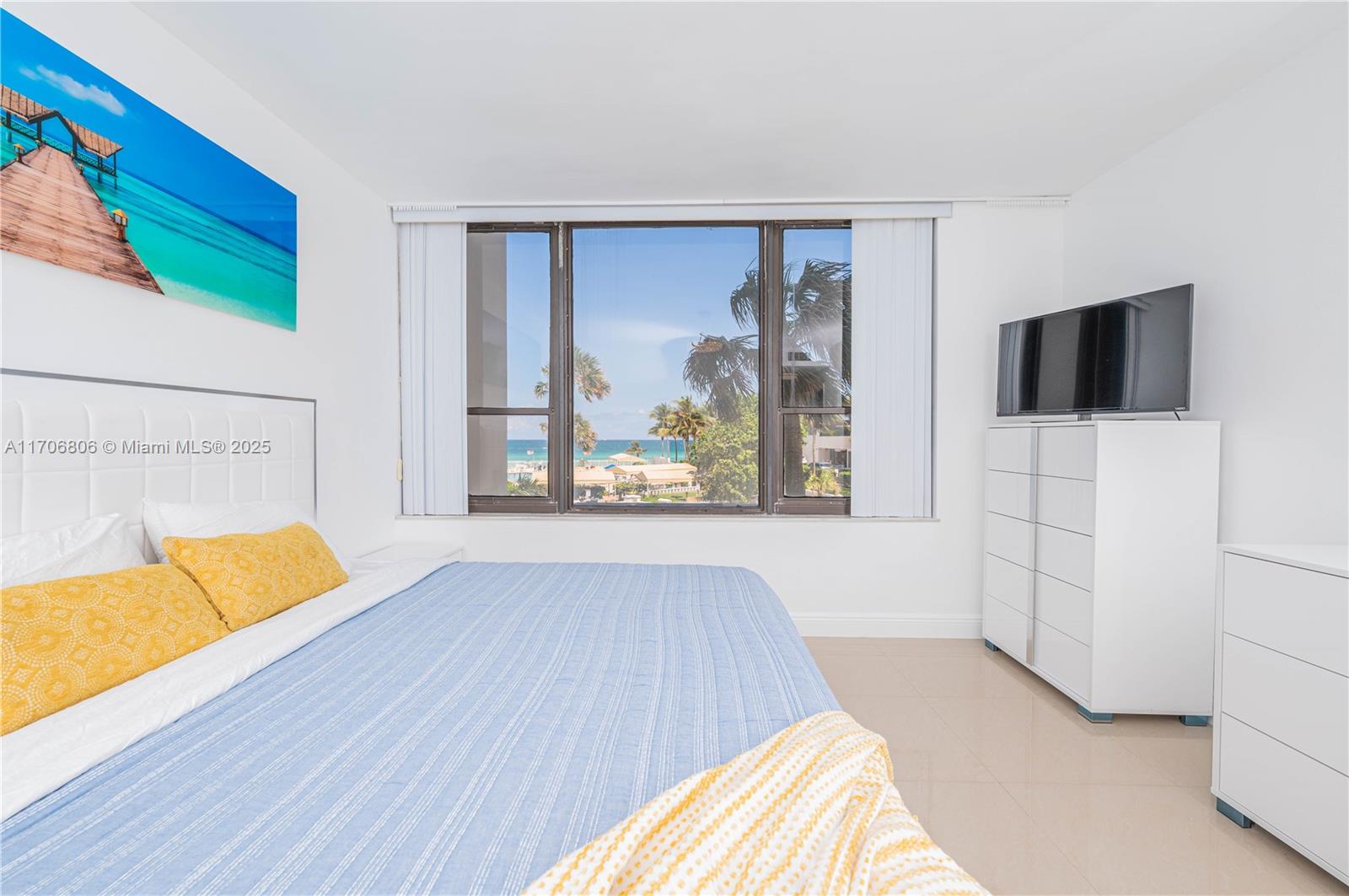 ALEXANDER TOWERS CONDO - Residential Lease