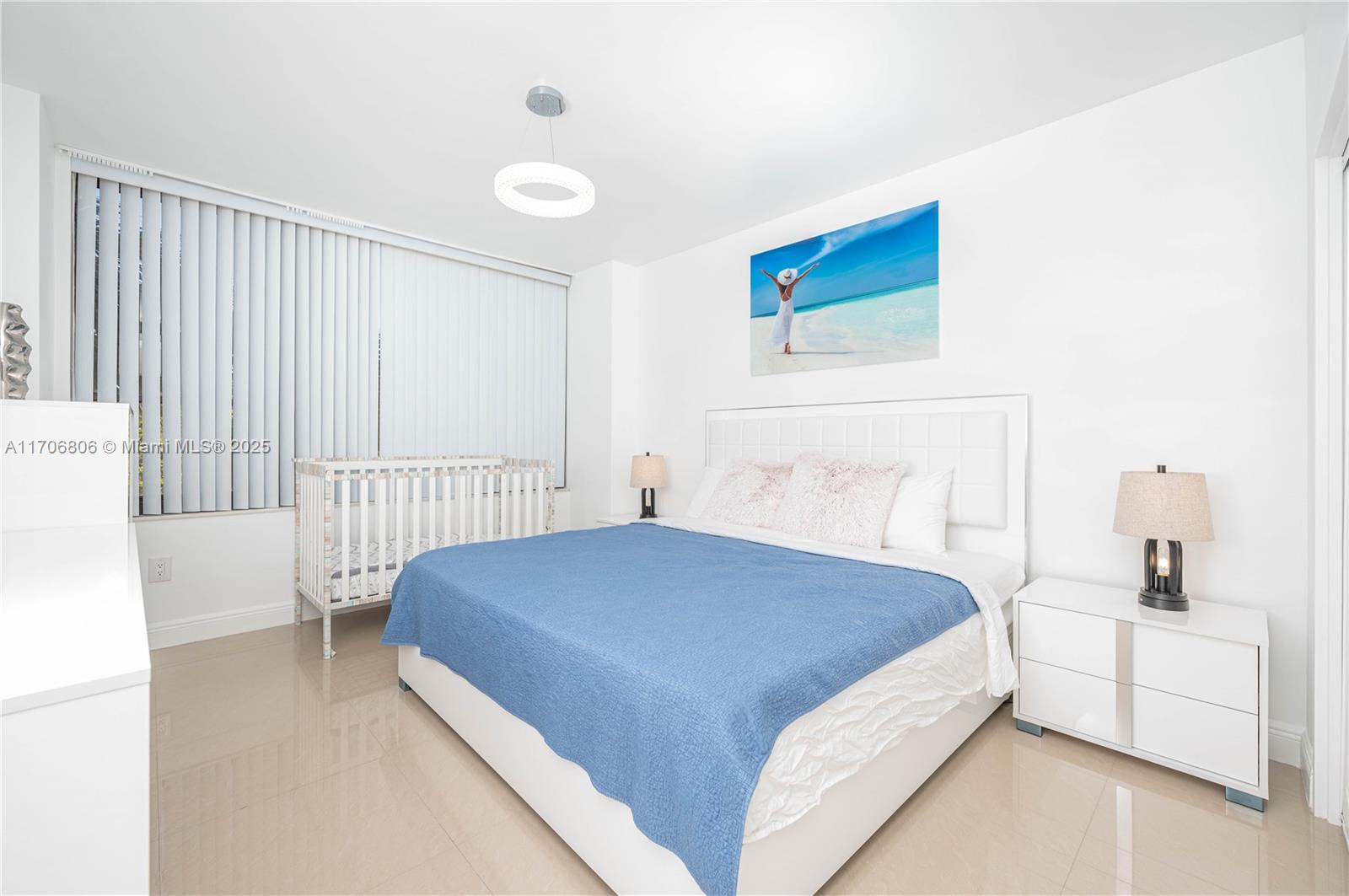 ALEXANDER TOWERS CONDO - Residential Lease