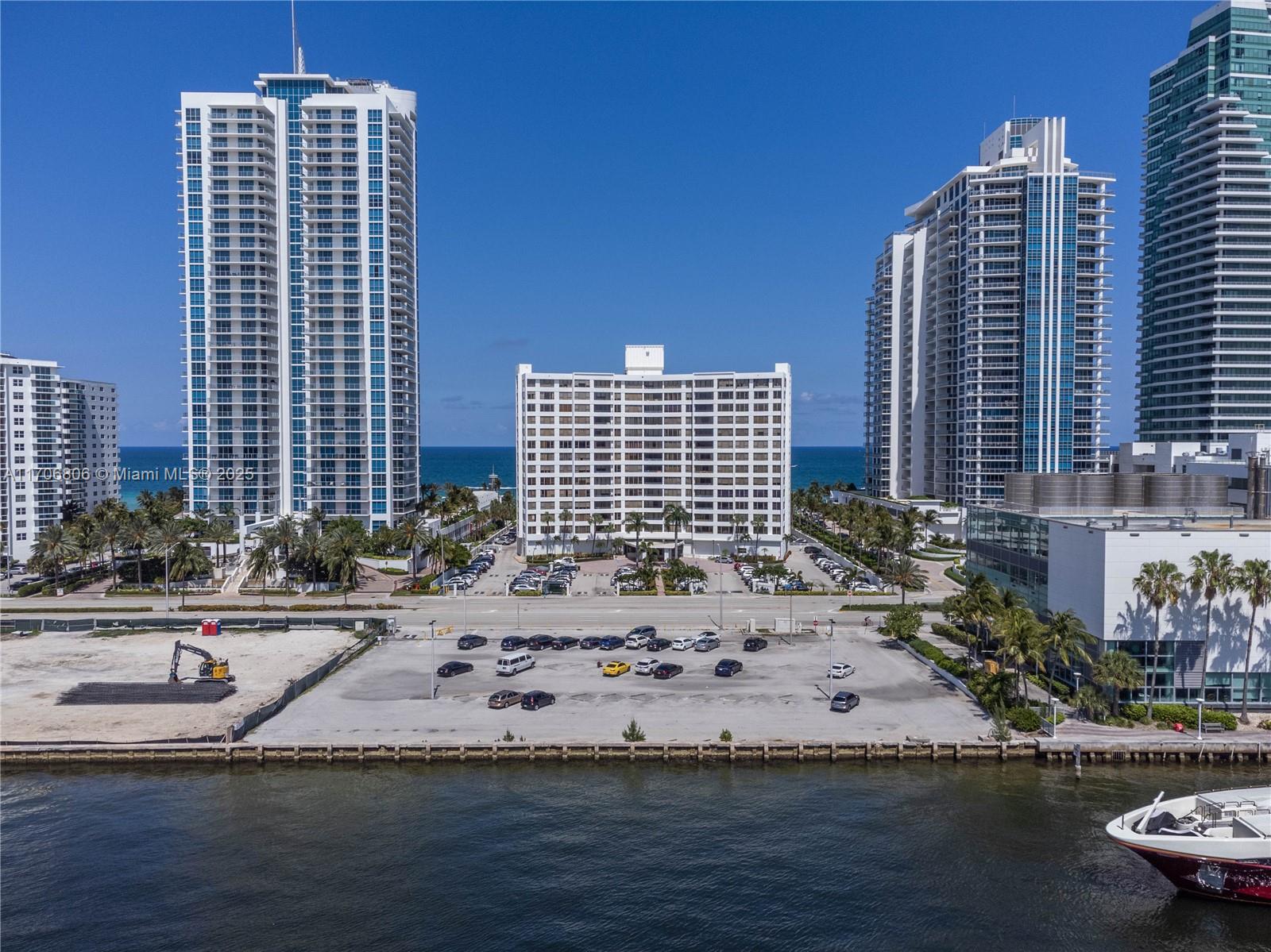 ALEXANDER TOWERS CONDO - Residential Lease