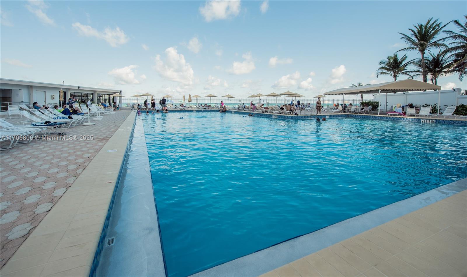 ALEXANDER TOWERS CONDO - Residential Lease