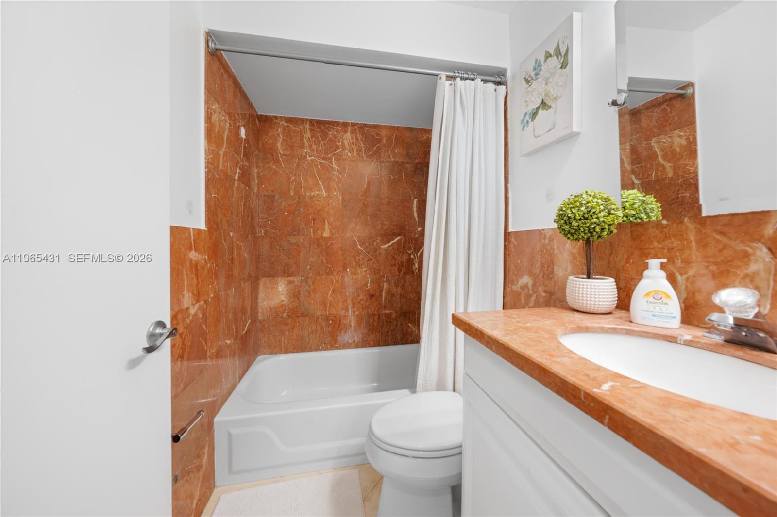 WESTWIND LAKES SEC 6 AMEN - Residential