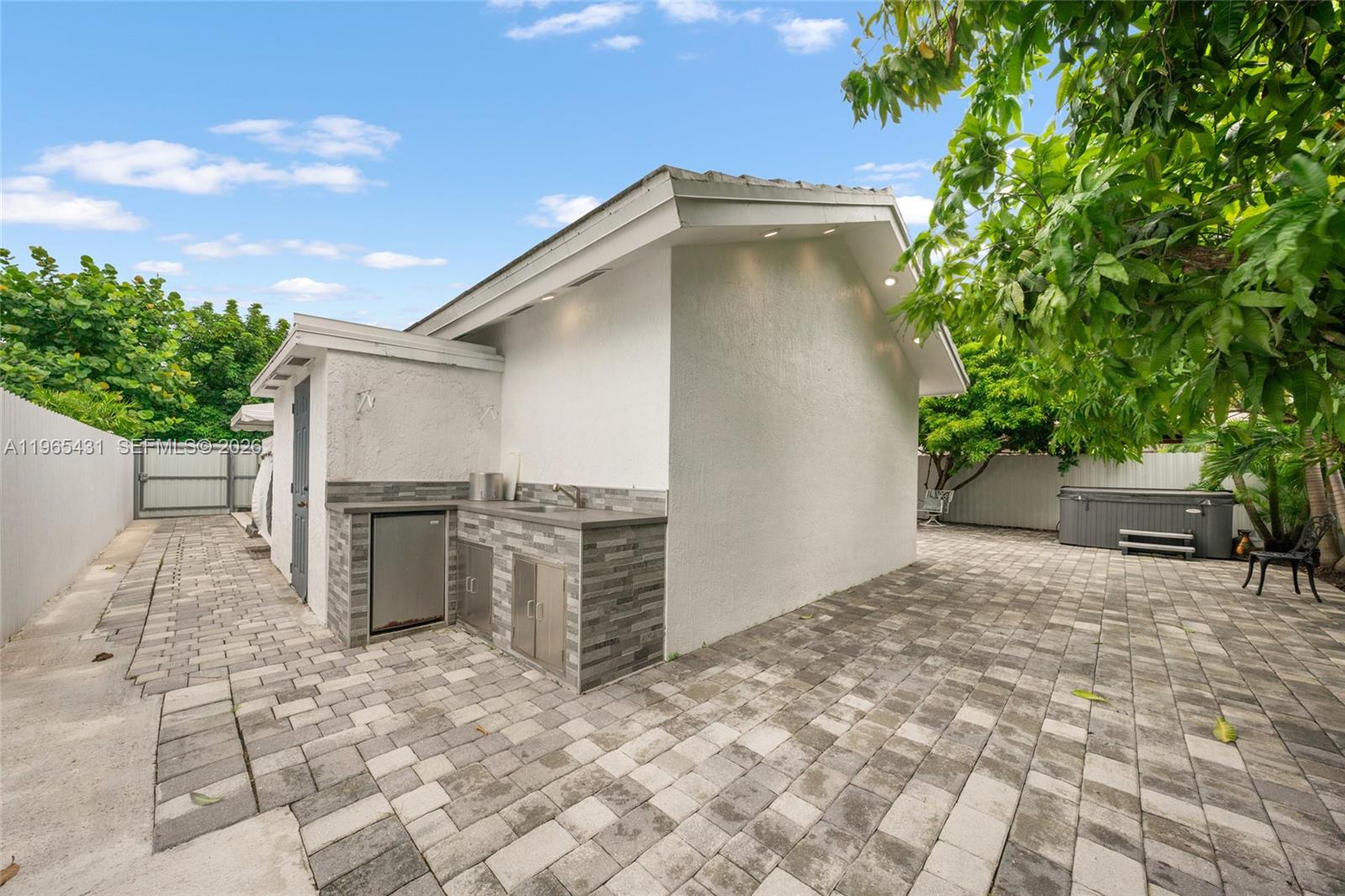 WESTWIND LAKES SEC 6 AMEN - Residential