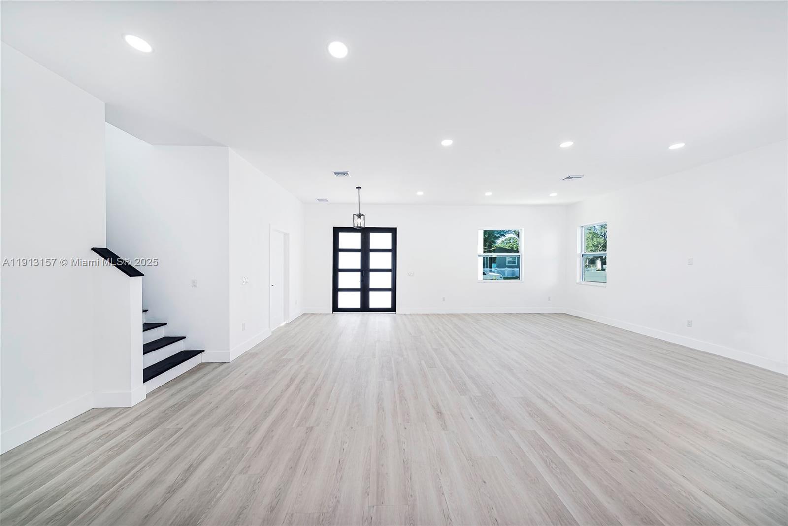 RENWICK - Residential