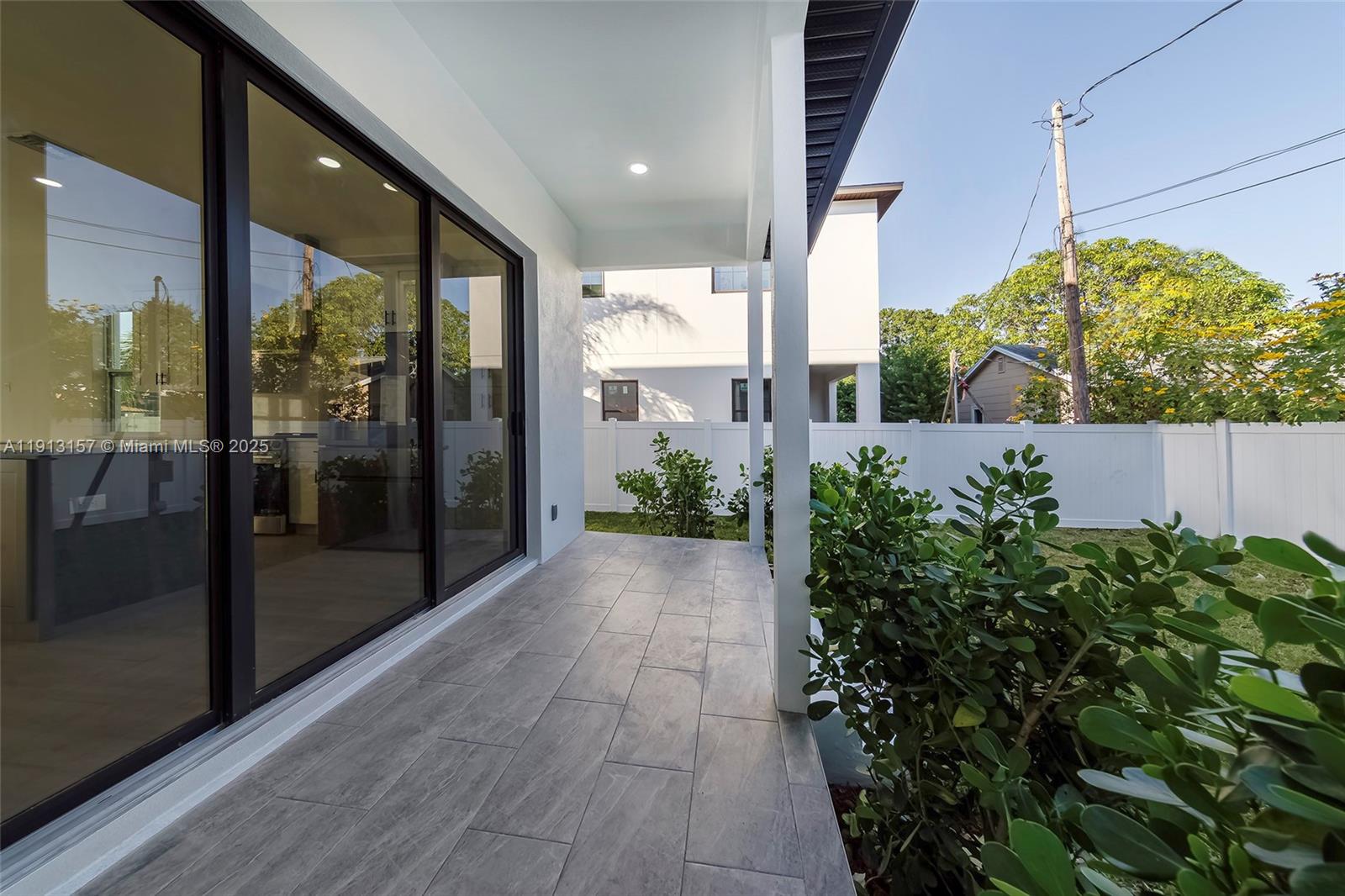 RENWICK - Residential