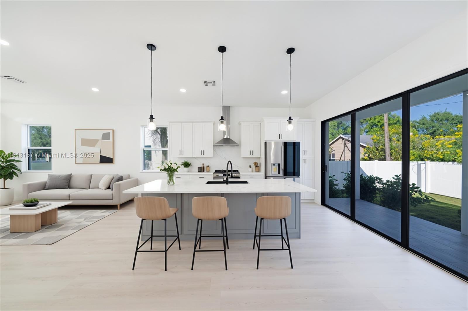 RENWICK - Residential