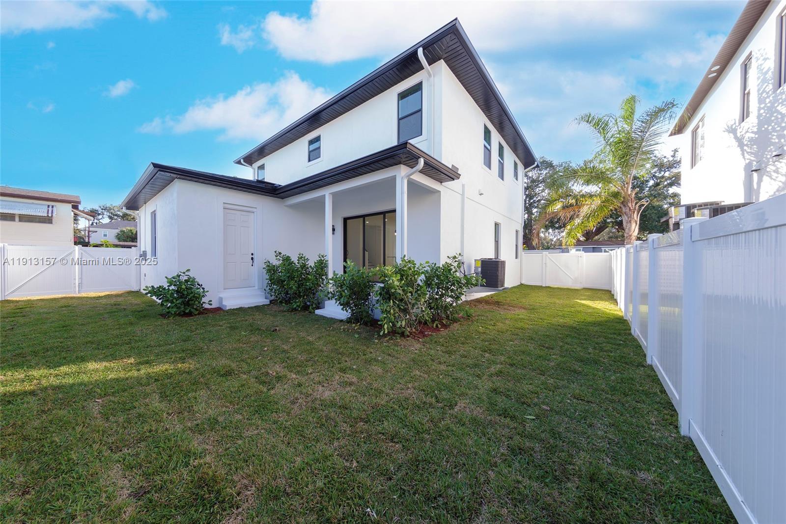 RENWICK - Residential