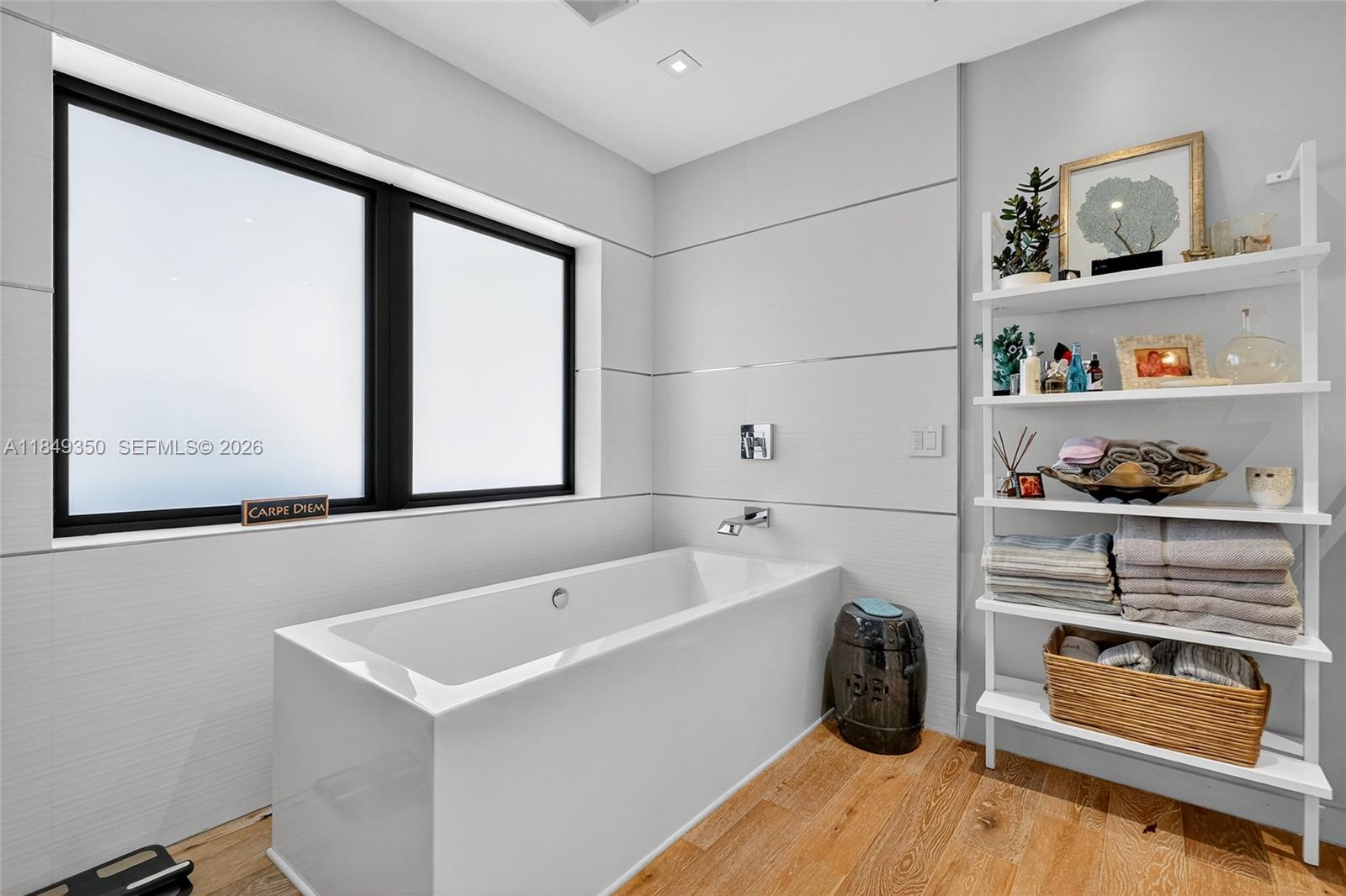 MID GOLF SUB - Residential