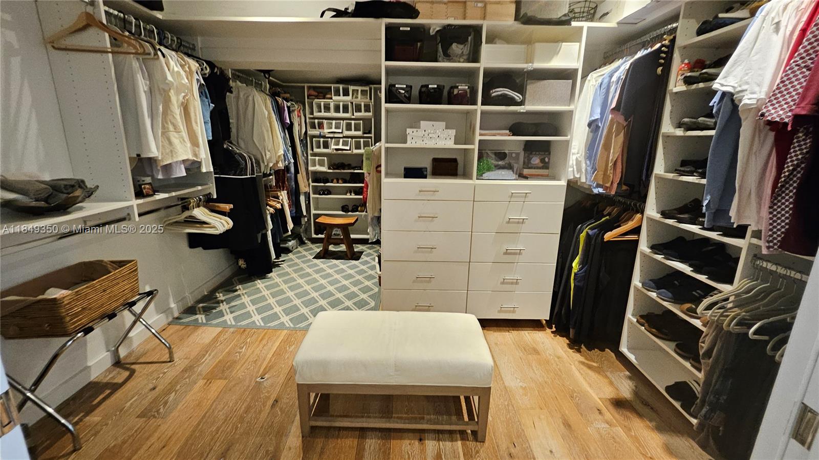 MID GOLF SUB - Residential