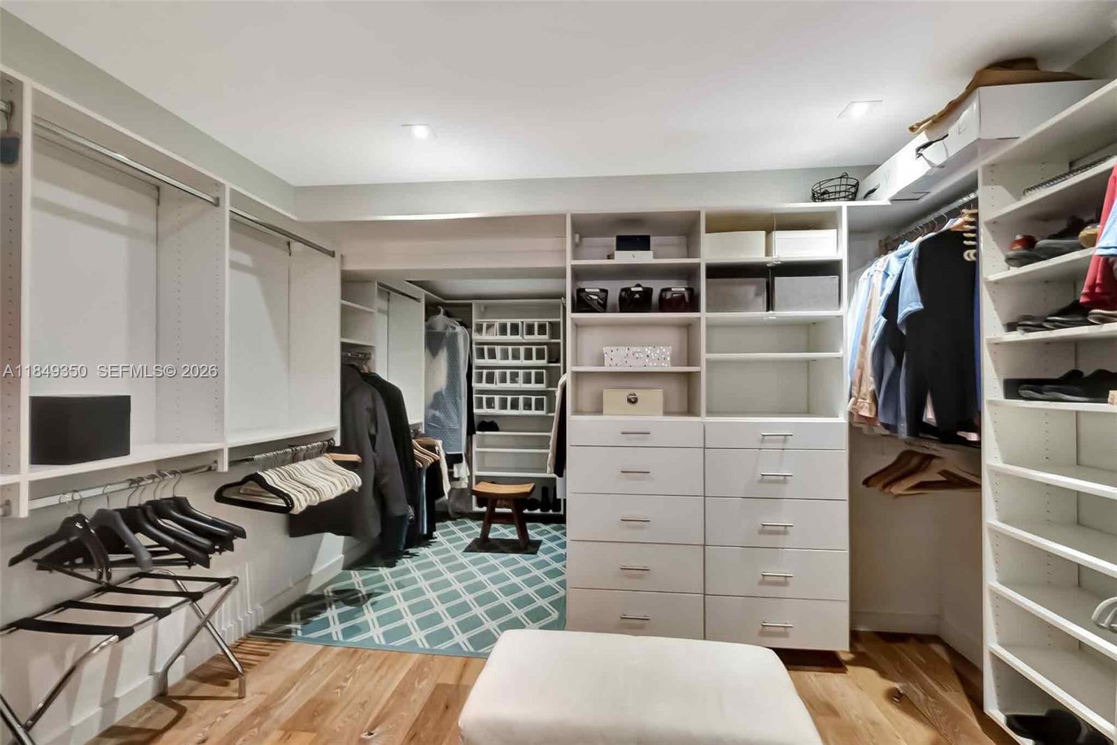 MID GOLF SUB - Residential