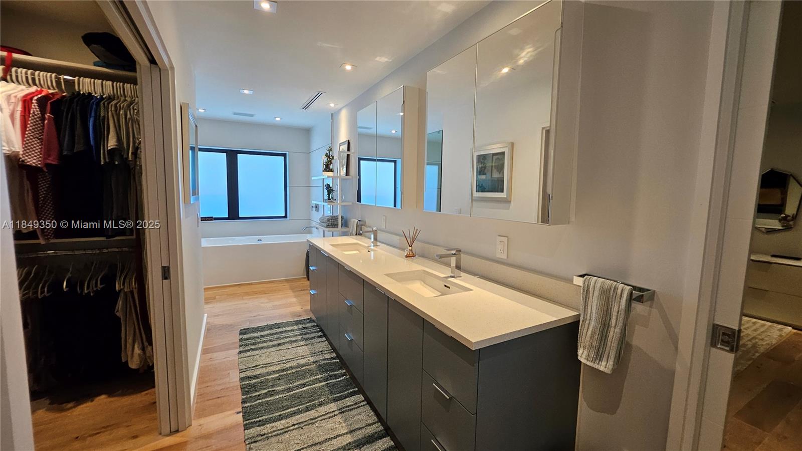 MID GOLF SUB - Residential