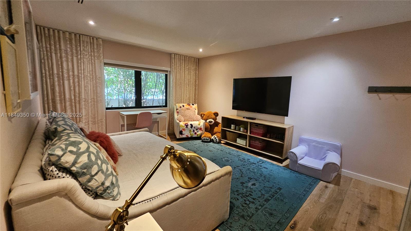 MID GOLF SUB - Residential