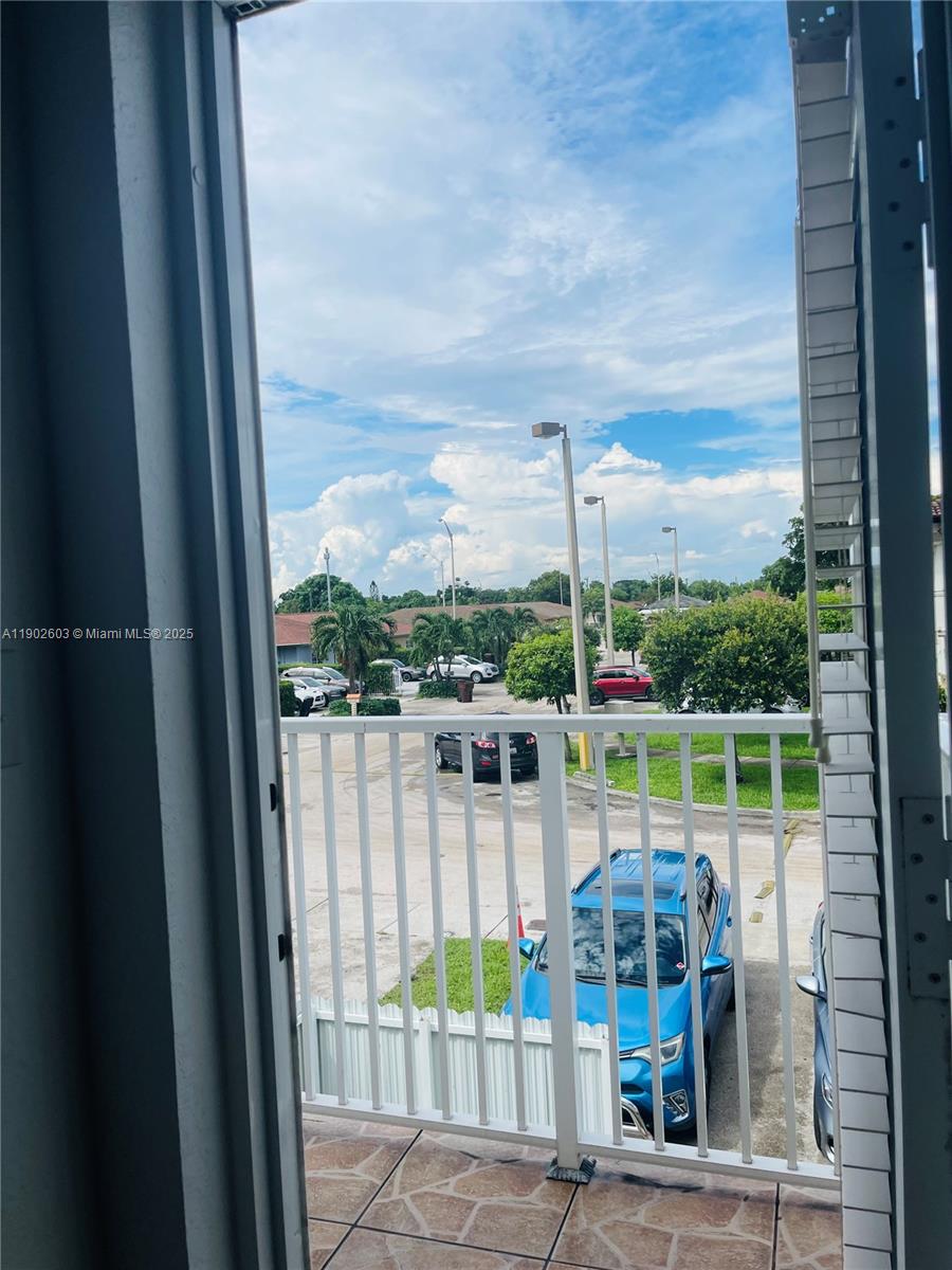 REGALO VILLAS - Residential Lease