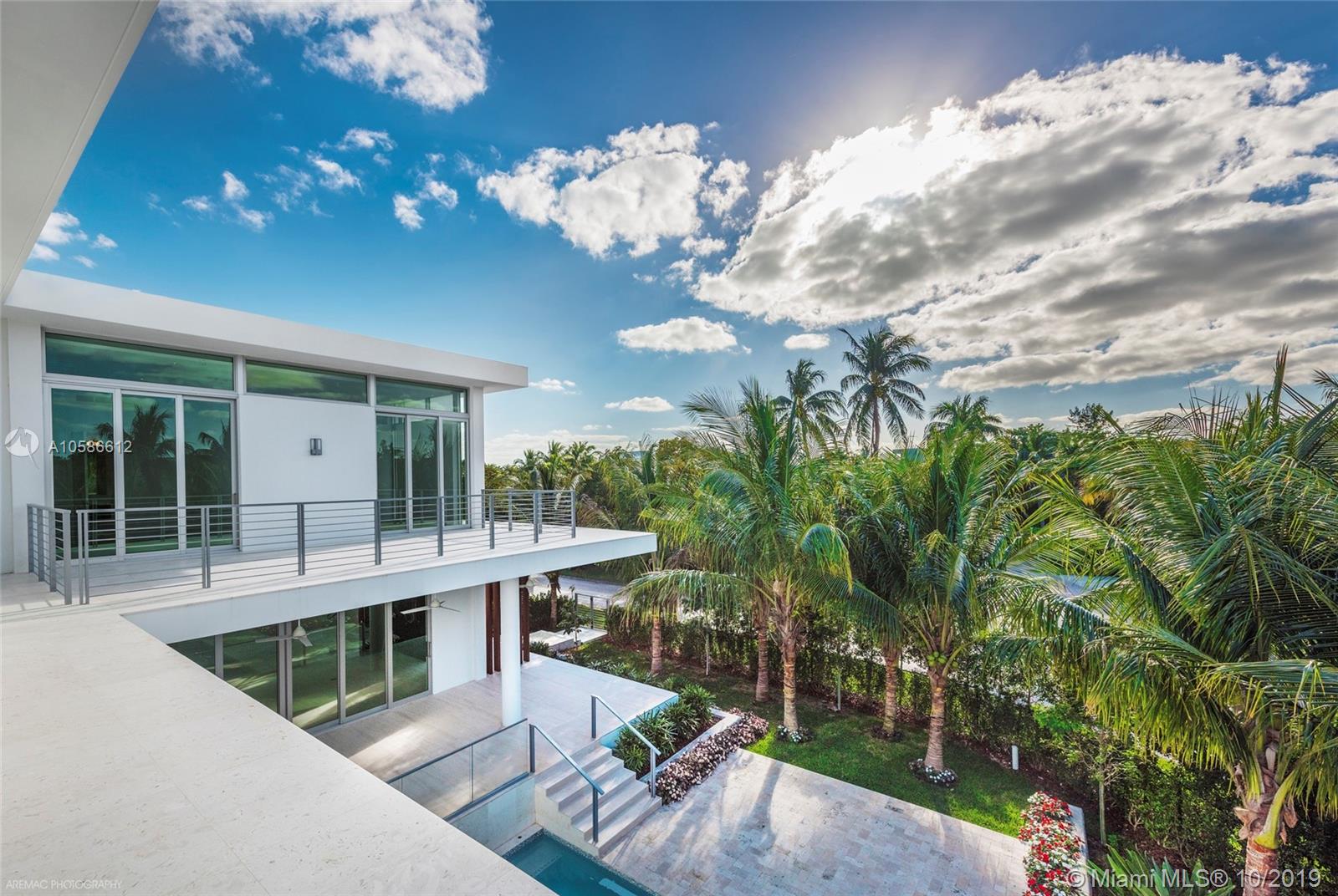 TROPICAL ISLE HOMES SUB 4 - Residential