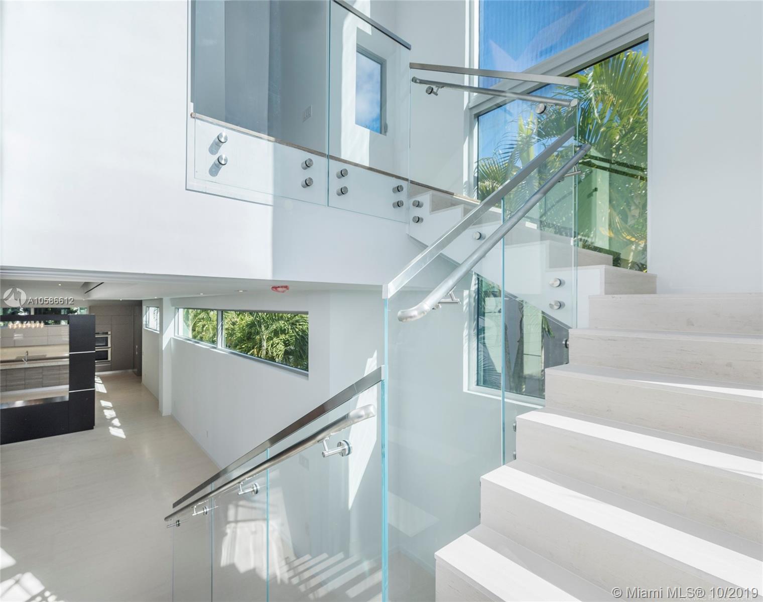 TROPICAL ISLE HOMES SUB 4 - Residential