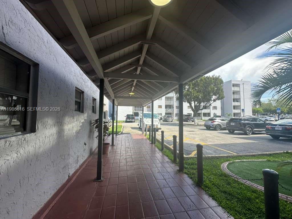 FONTAINEBLEAU GARDENS CON - Residential Lease