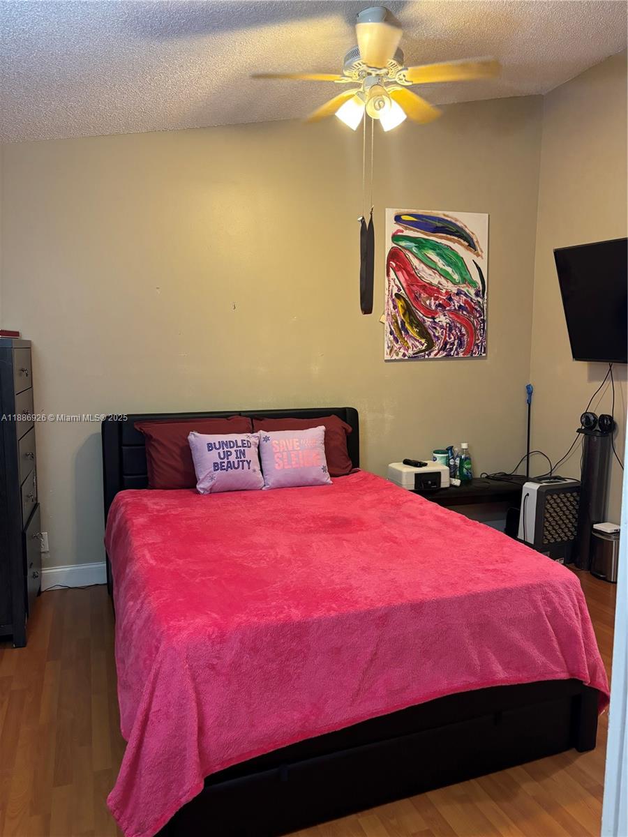 VILLA HOMES AT THE MOORS - Residential