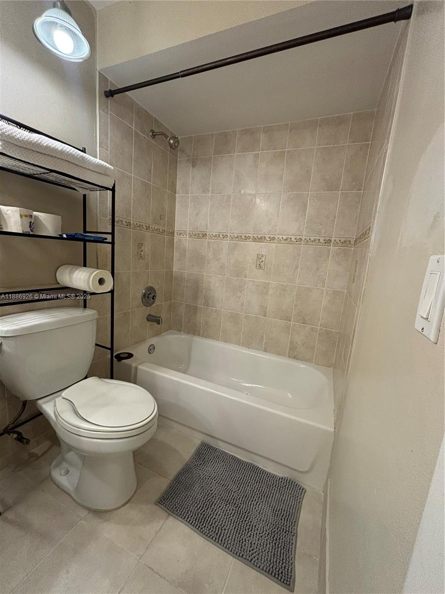 VILLA HOMES AT THE MOORS - Residential