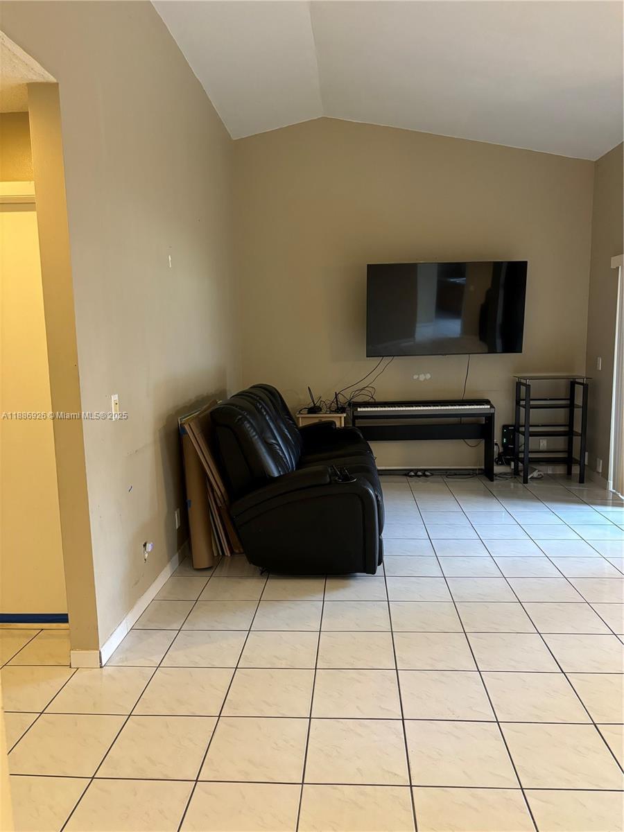 VILLA HOMES AT THE MOORS - Residential