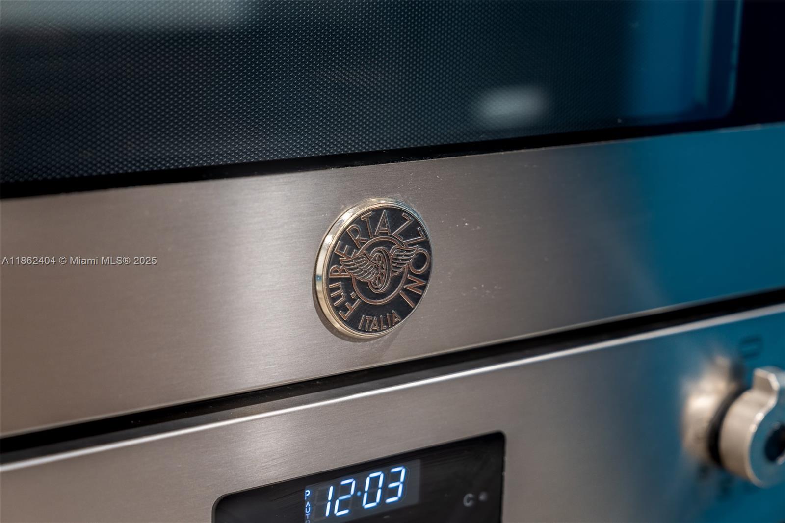 IMPERIAL HOUSE CONDO - Residential Lease