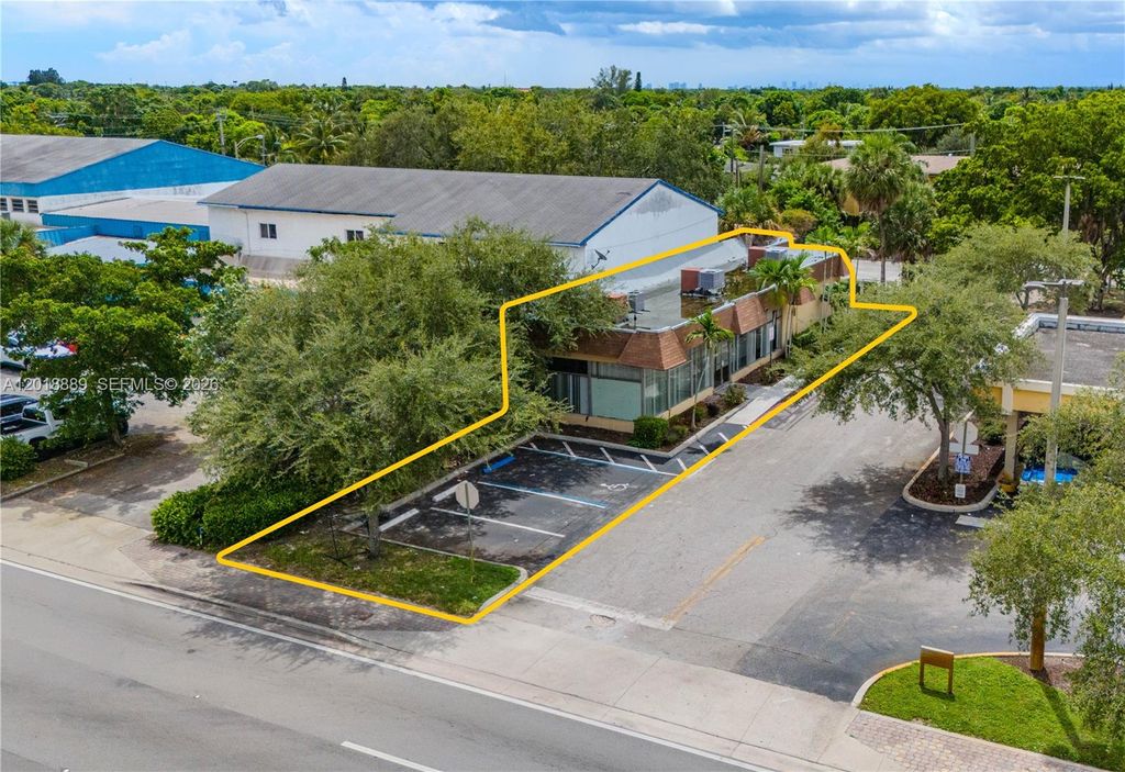 Photo of 3740 W Broward Blvd, Plantation, FL 33312 (MLS # A12018889)