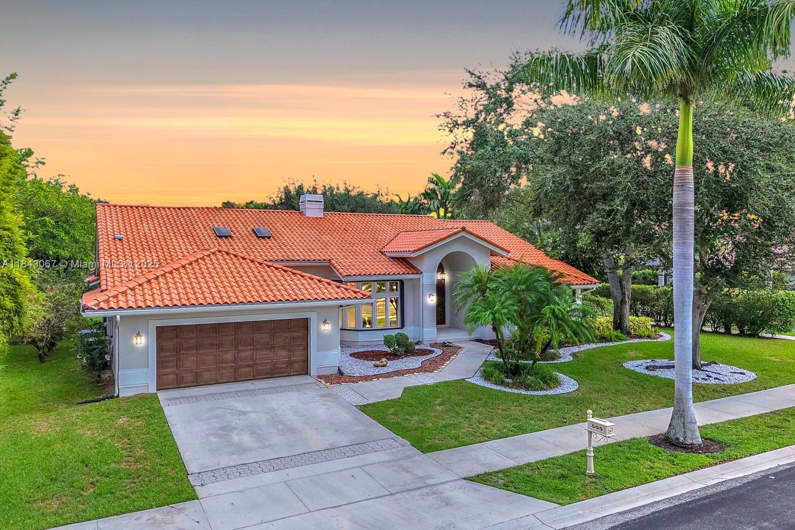 505 Sabal Way
