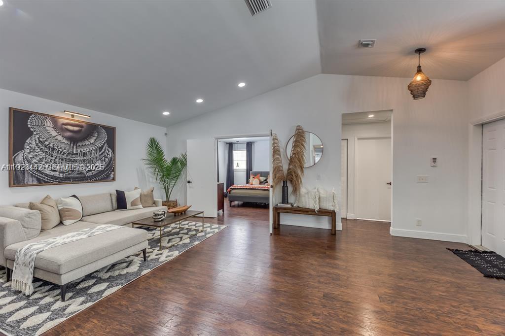 CORAL BAY PARCELS I WEST - Residential