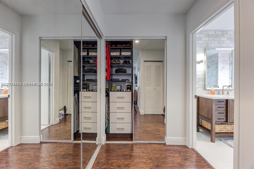 CORAL BAY PARCELS I WEST - Residential