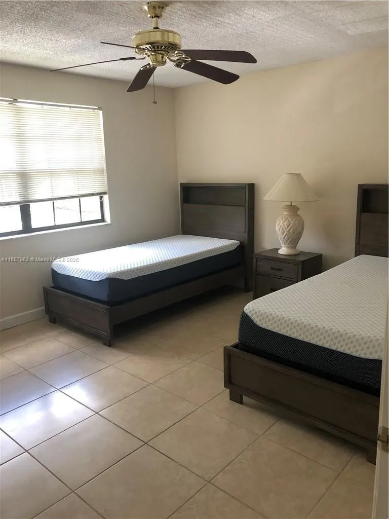 Boca Raton, Florida 33433, United States, 2 Bedrooms Bedrooms, ,2 BathroomsBathrooms,Residential,Active,136036