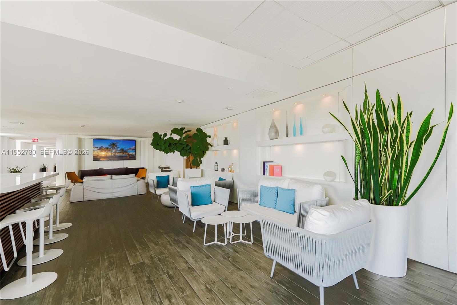 BEACHWALK CONDOMINIUM - Residential