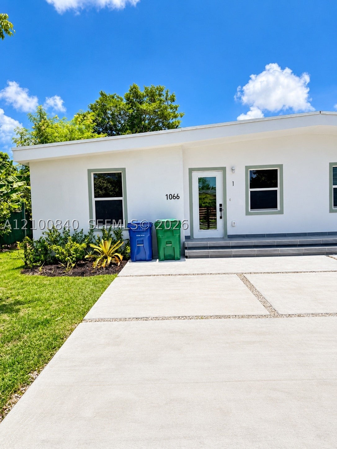 1066 NW 100th Ter 1