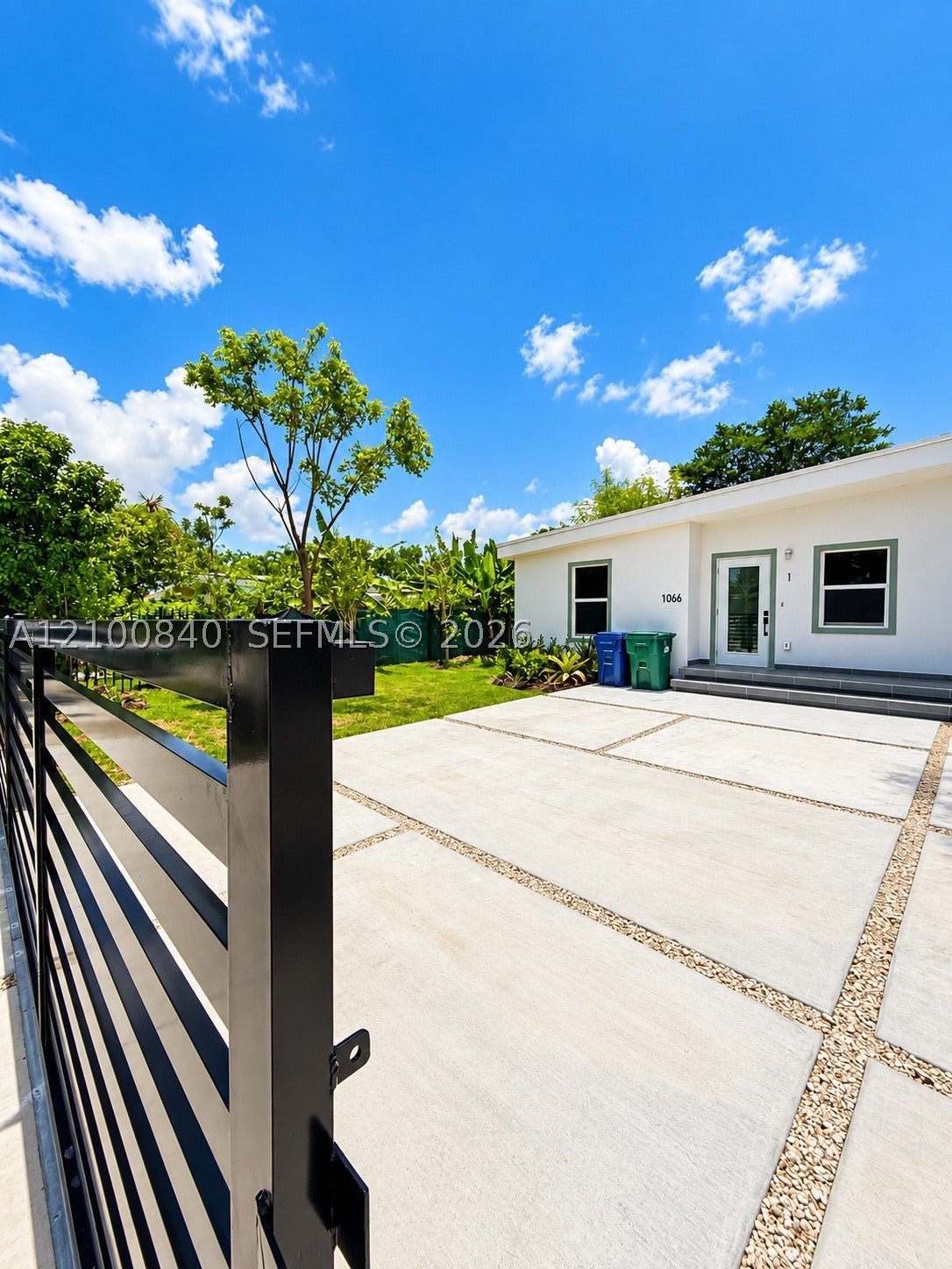 1066 NW 100th Ter 1