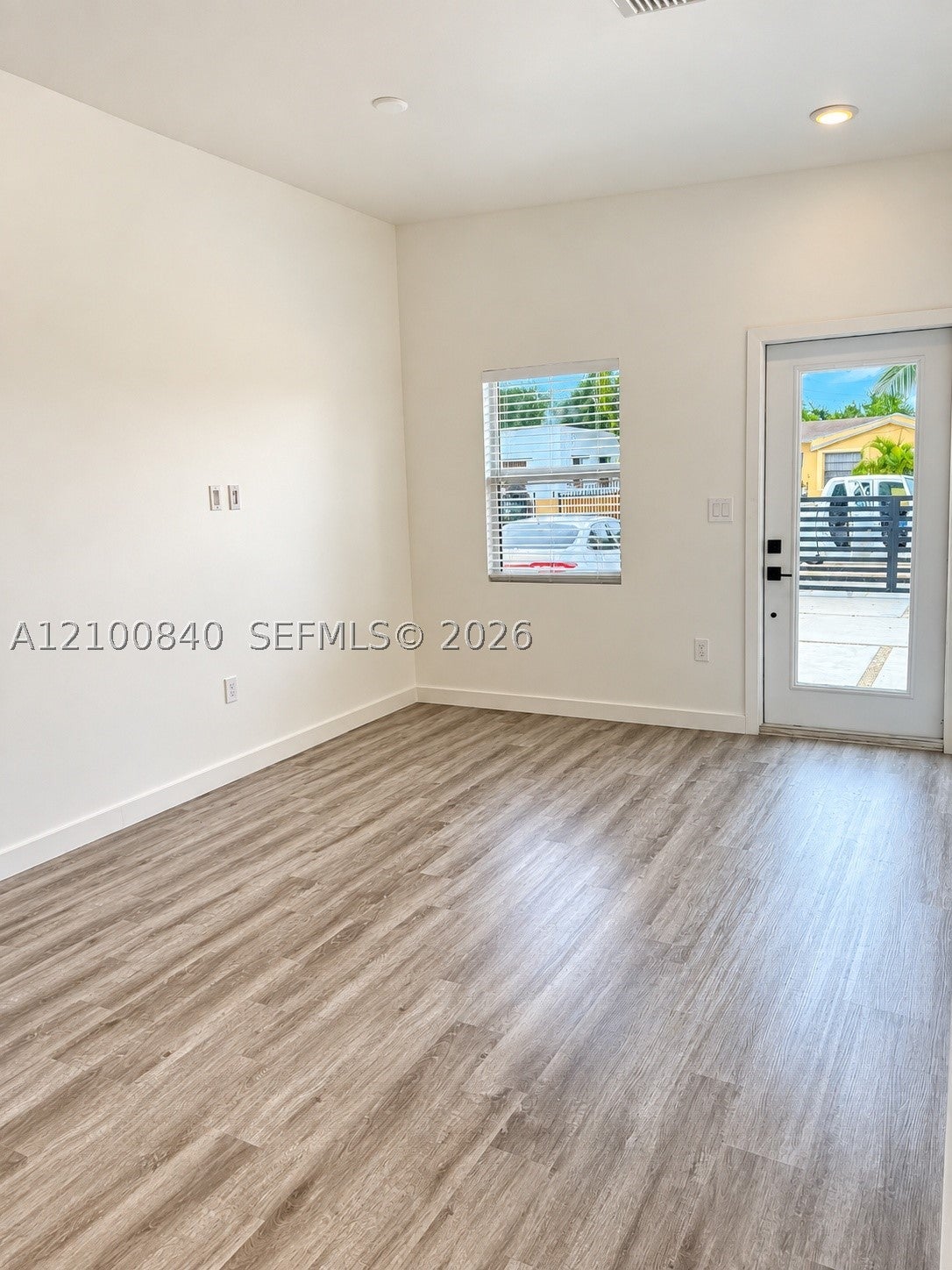 1066 NW 100th Ter 1