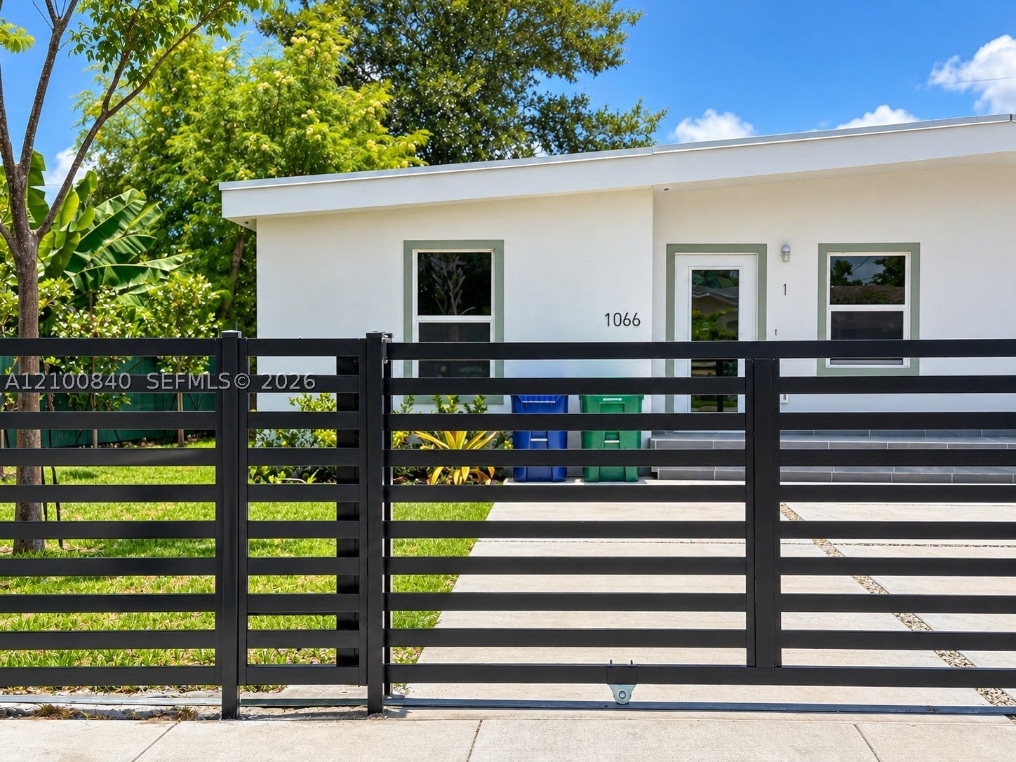 1066 NW 100th Ter 1