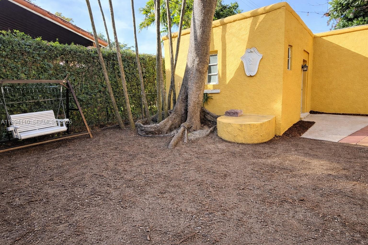 CORAL GABLES GRANADA SEC - Residential Lease