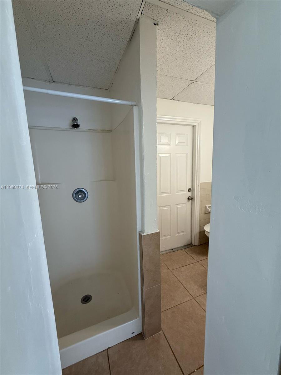 MC FADDENS - Residential Lease