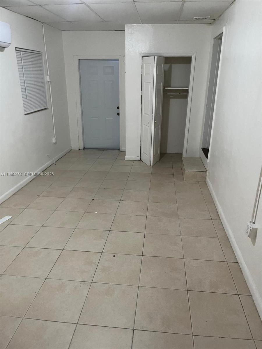 MC FADDENS - Residential Lease