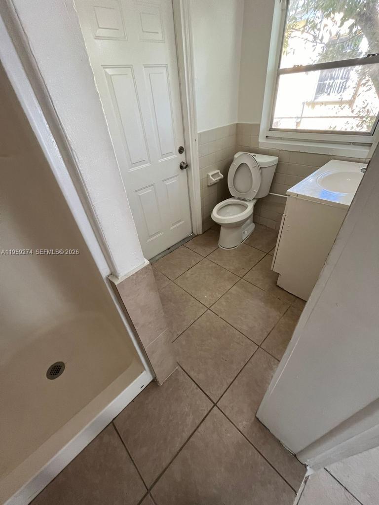 MC FADDENS - Residential Lease