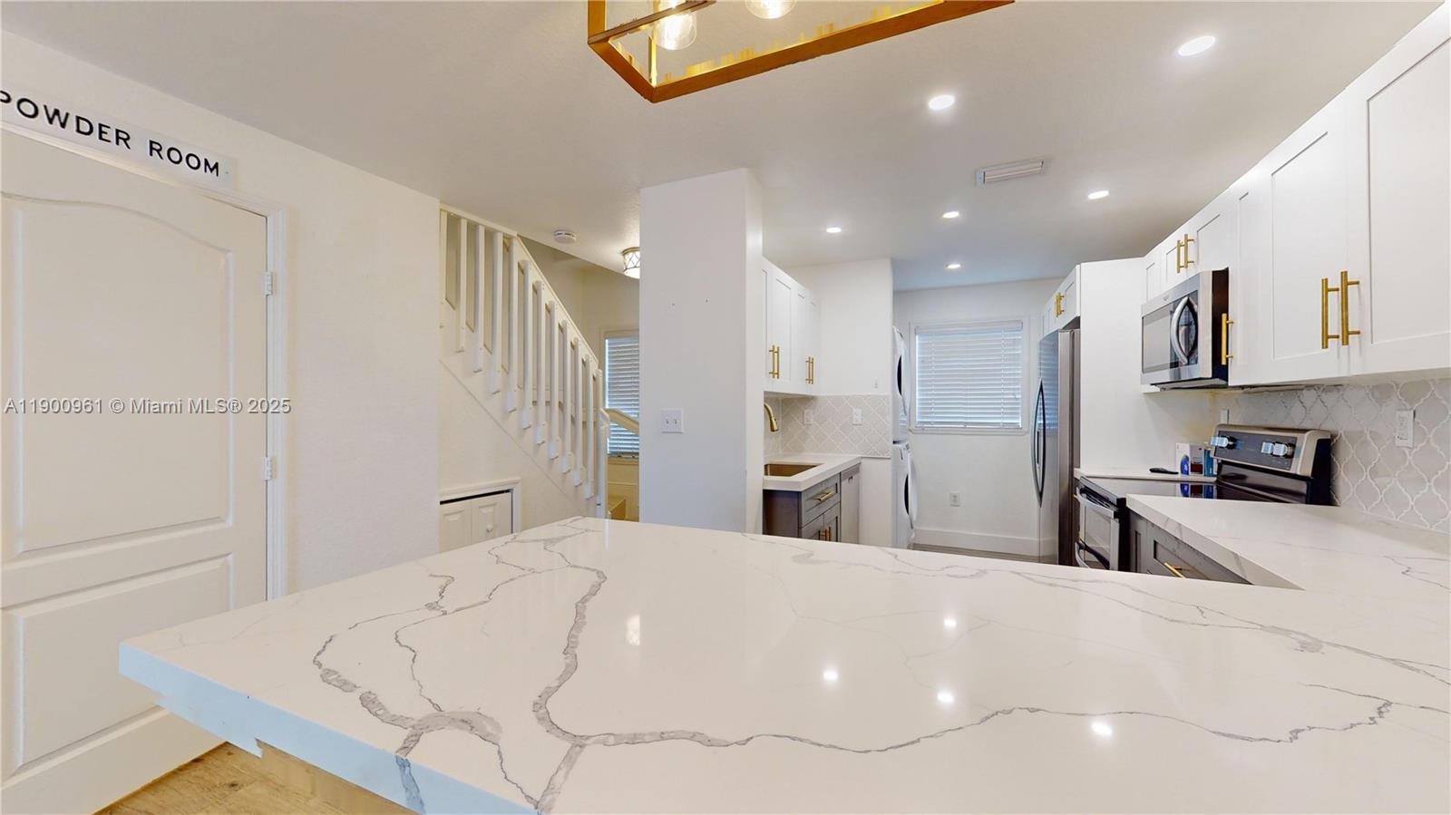 DOLPHIN VIEW CONDO - Residential Lease