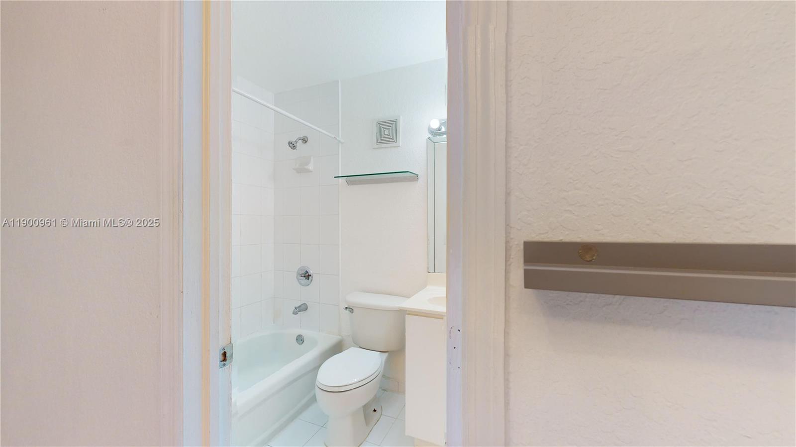 DOLPHIN VIEW CONDO - Residential Lease