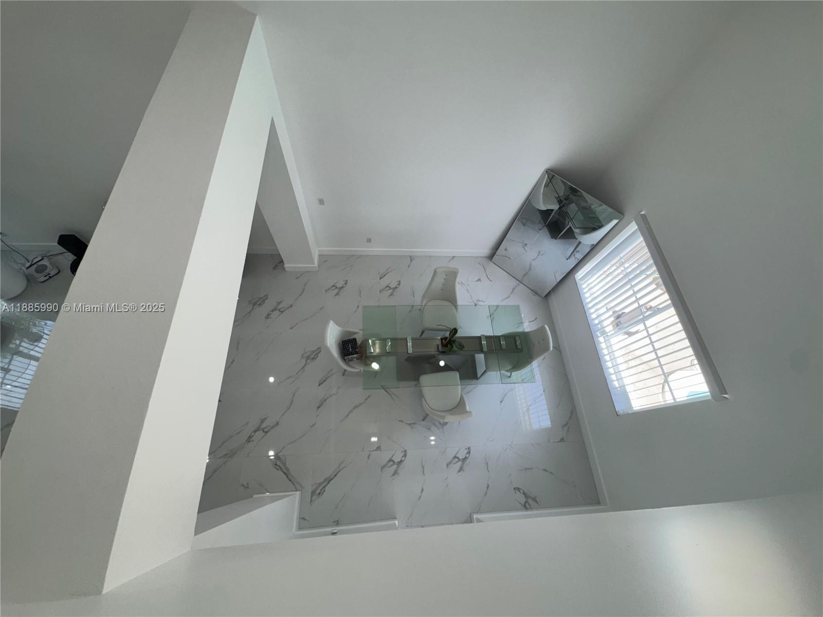 SUNFISH AT THE HAMMOCKS - Residential