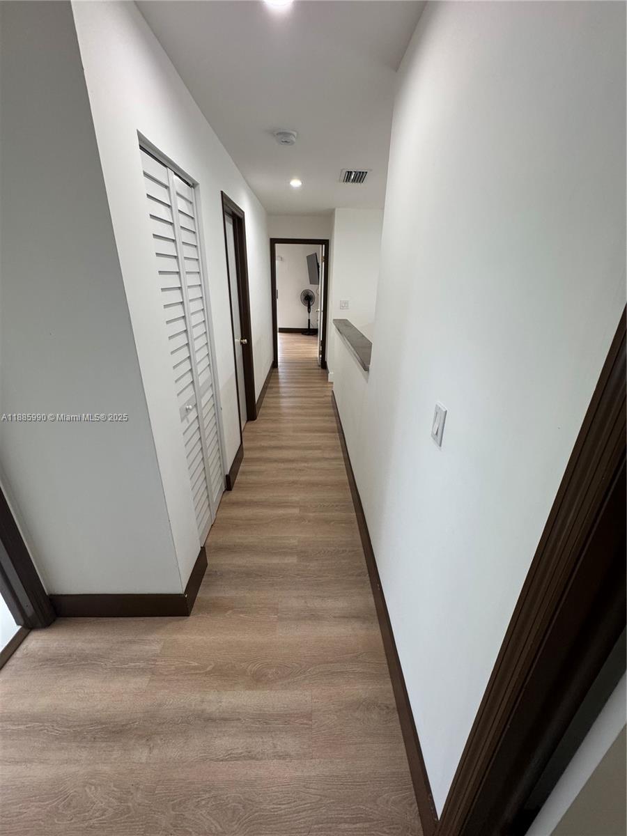 SUNFISH AT THE HAMMOCKS - Residential