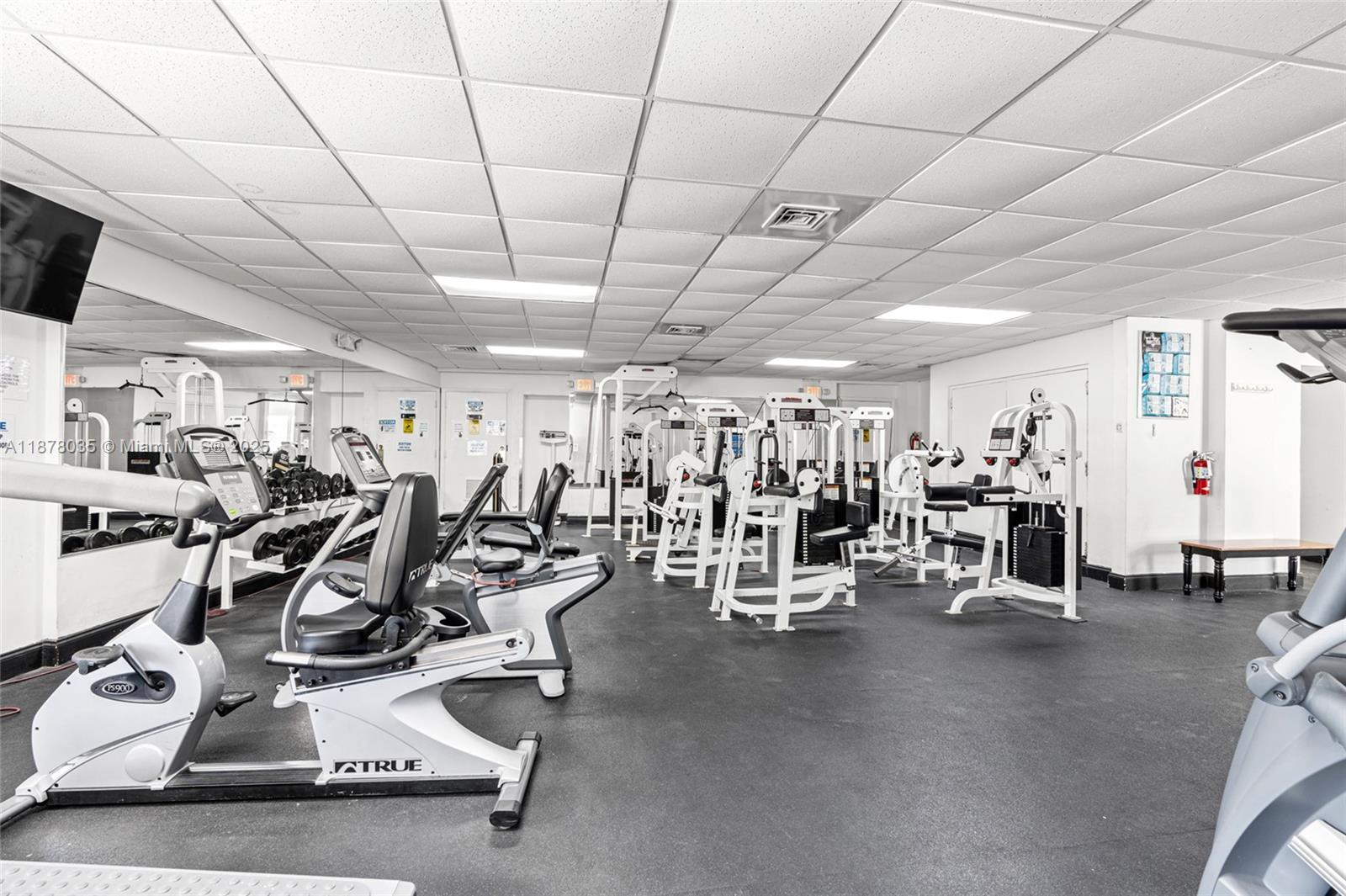 SEA AIR TOWERS CONDO - Residential